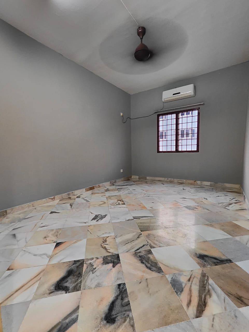 Level 1 Pesona Villa Taman melawati - photo 11