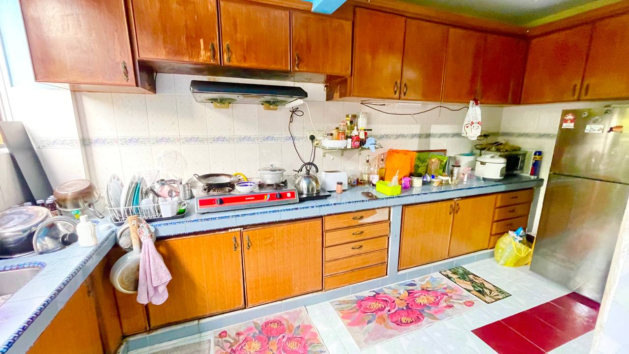 Seri Perindu Apartment Alam Damai Cheras Level 1 - photo 5