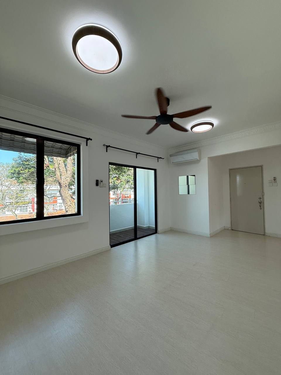 Two Storey Endlot Upper Level Townhouse Sri Ayu Se - photo 7