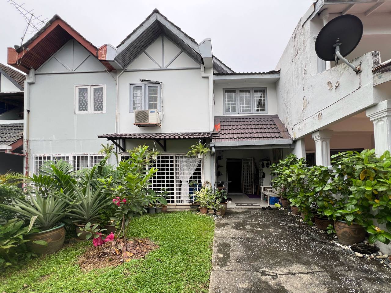 Double Storey Ss7 Kelana Jaya Renovated - photo 3