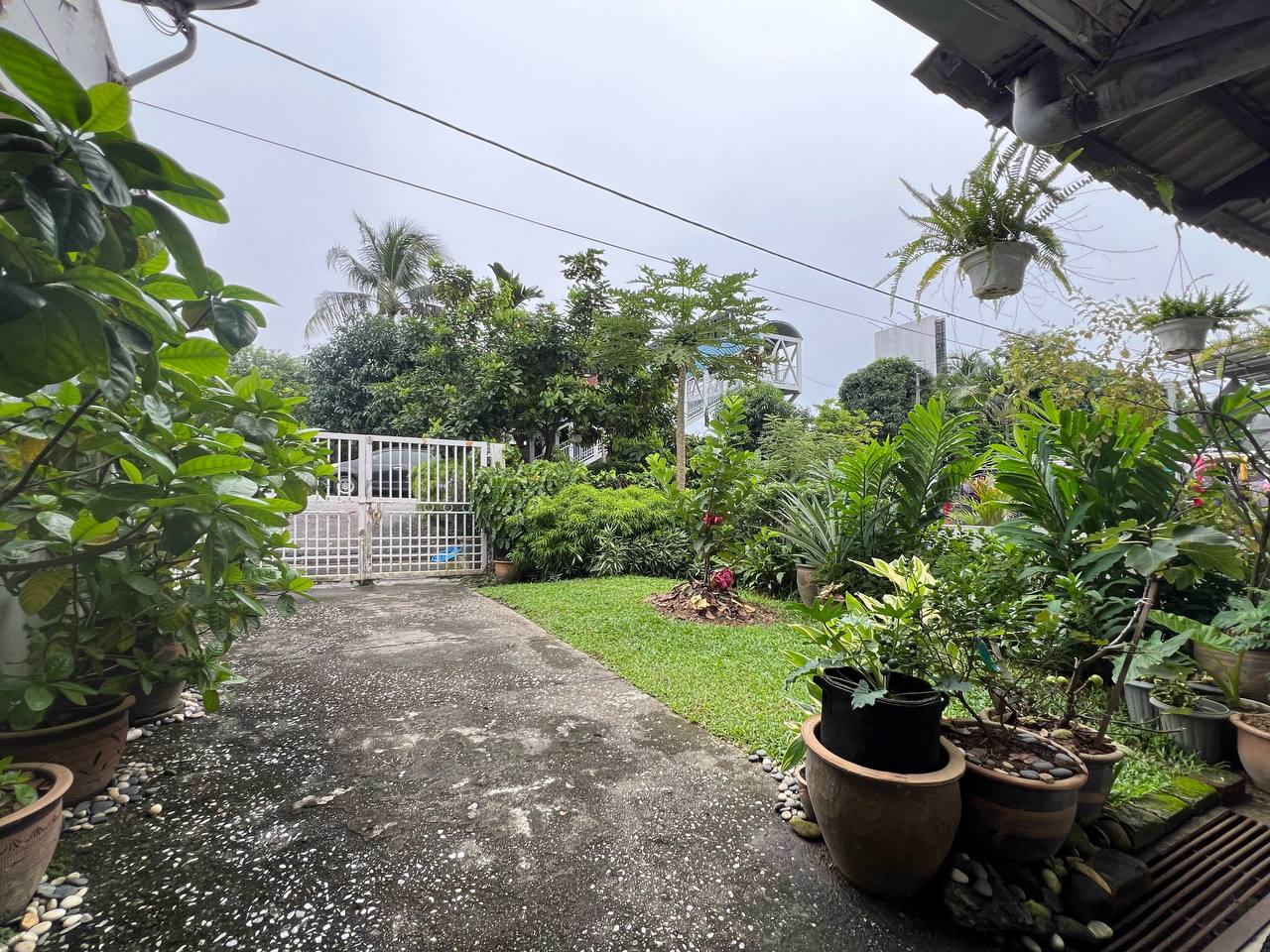 Double Storey Ss7 Kelana Jaya Renovated - photo 5