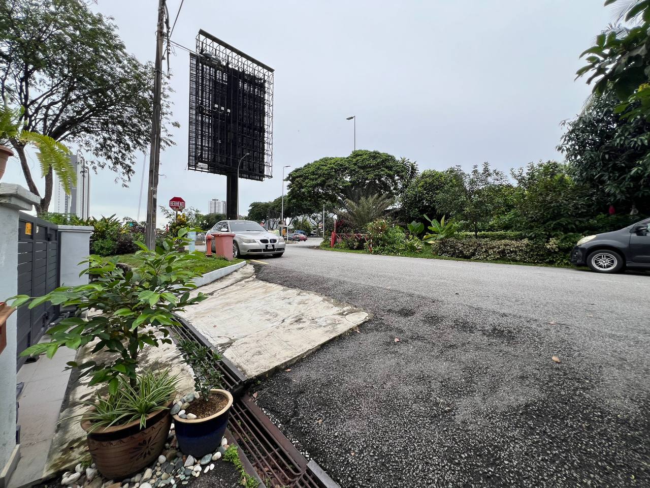 Double Storey Ss7 Kelana Jaya Renovated - photo 8