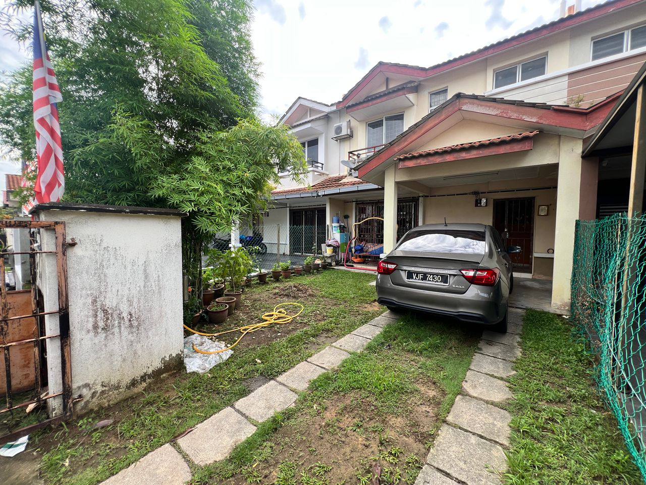 Double Storey Inter Saujana Utama 3 Partly Furnish - photo 2