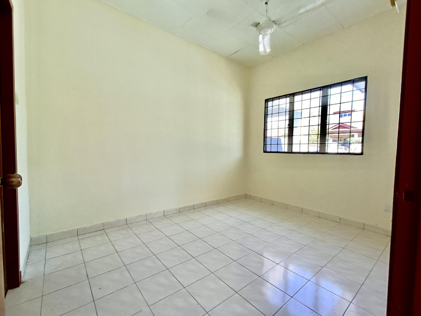 Single Storey Corner Lot Puj 9 Puncak Jalil - photo 9