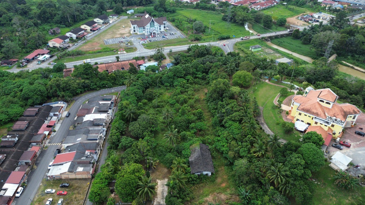 Tanah lot Banglo Kuala Pilah Taman fatimah - photo 2