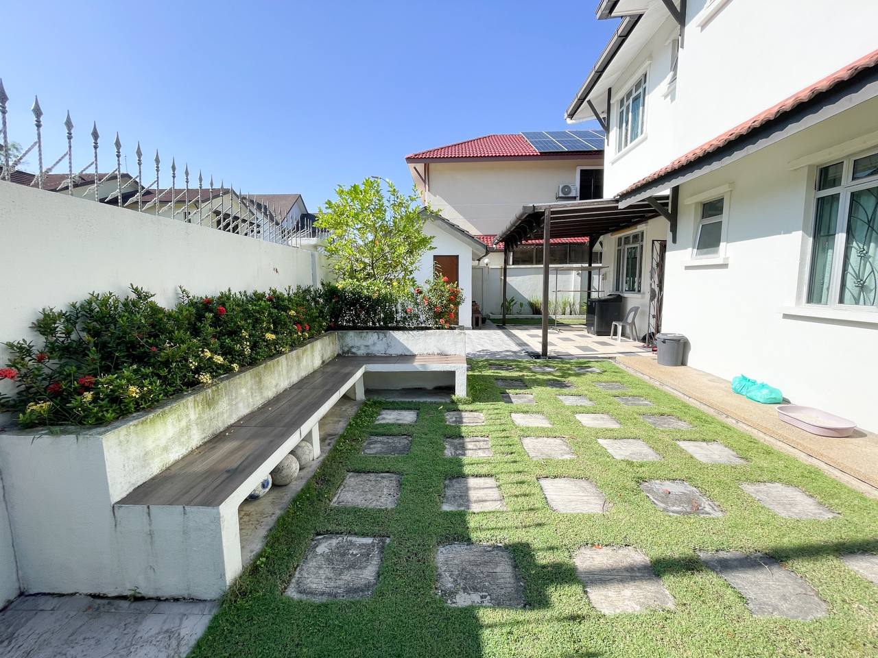 Double Storey Bungalow Pinggir Rahman Putra - photo 8