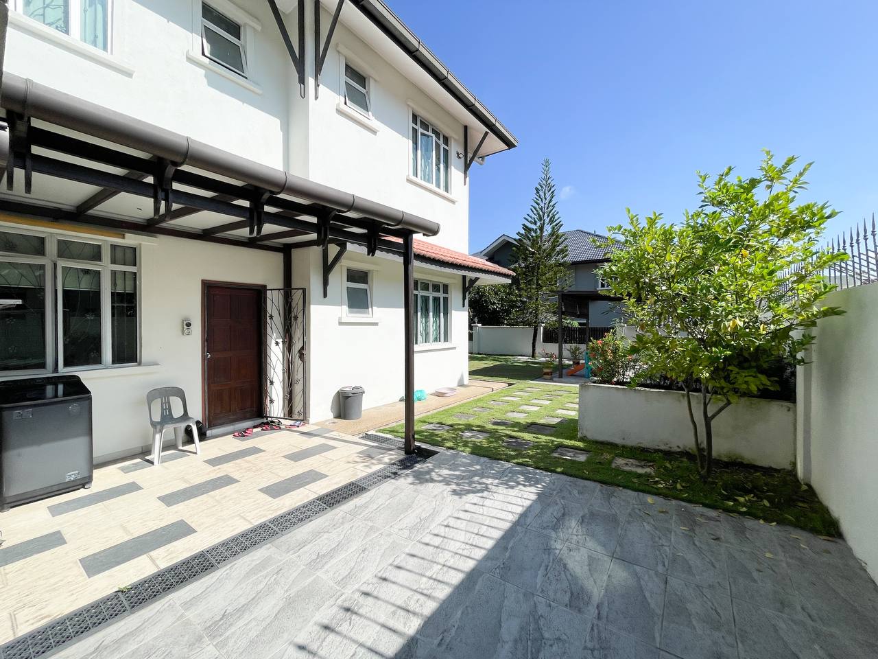 Double Storey Bungalow Pinggir Rahman Putra - photo 11