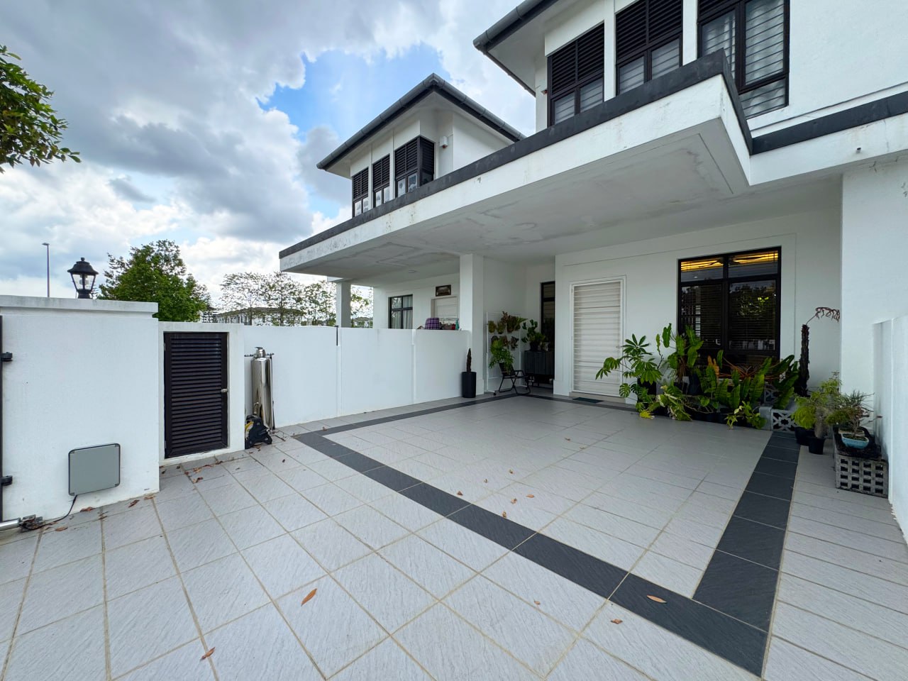 Double Storey Partly Furnish Graham Garden Ecogran - photo 3