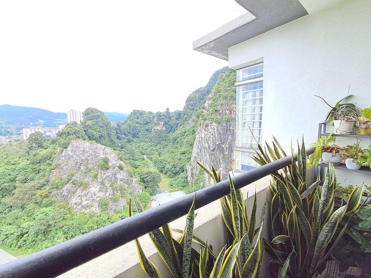 Corner Partly Furnish Penaga Condo Taman Raintree - photo 8