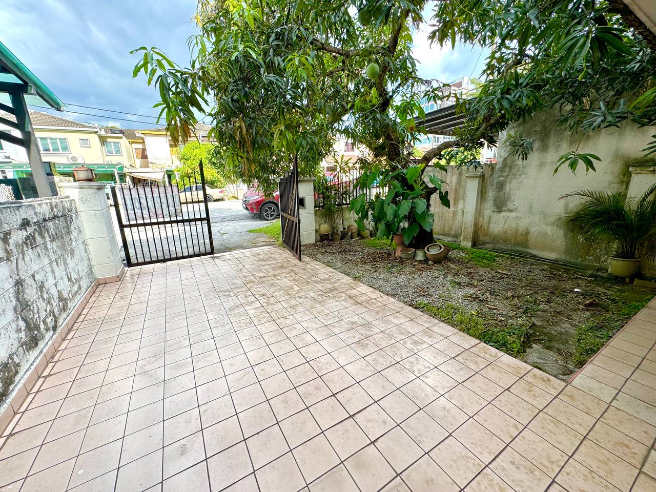 Double Storey Ss21 Damansara Utama Near Mosque - photo 3