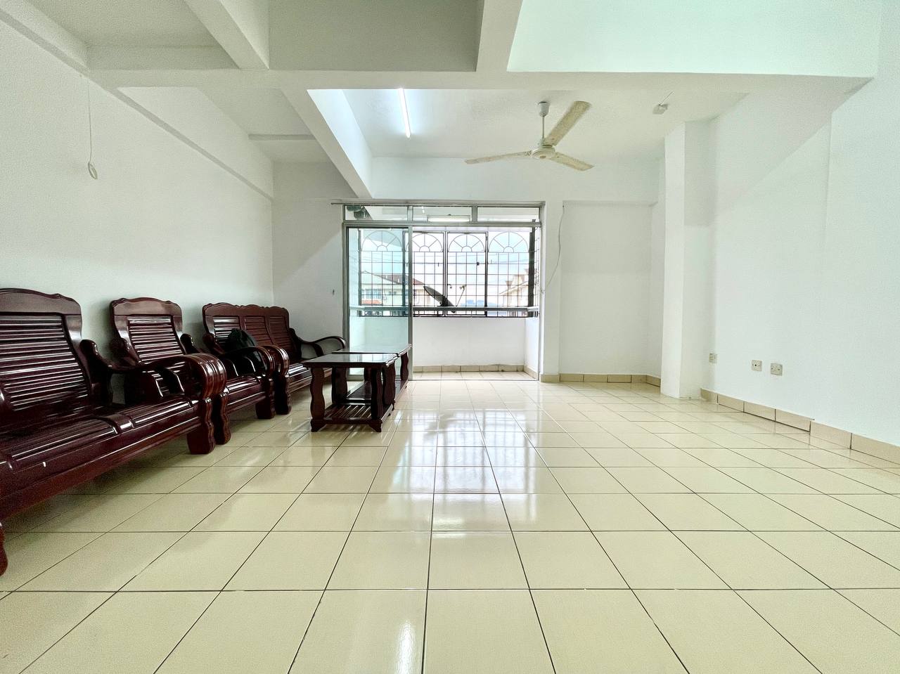 Casmaria Duplex Walk up Apartment Batu Caves - photo 3