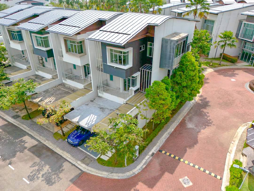 Endlot Three Storey Schubert Symphony Hillls - photo 2