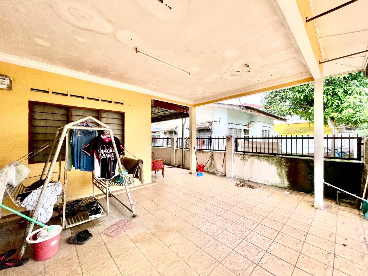 Single Storey Bungalow Taman Batu Muda Kl - photo 4