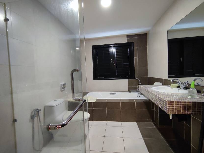 Armanee Terrace 2 Duplex Damansara Perdana - photo 9