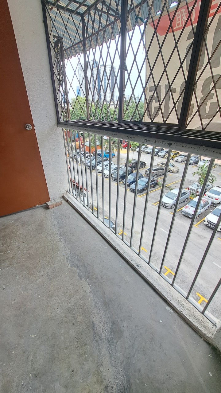 Duplex Block N Dahlia Apartment Pandan Indah - photo 3