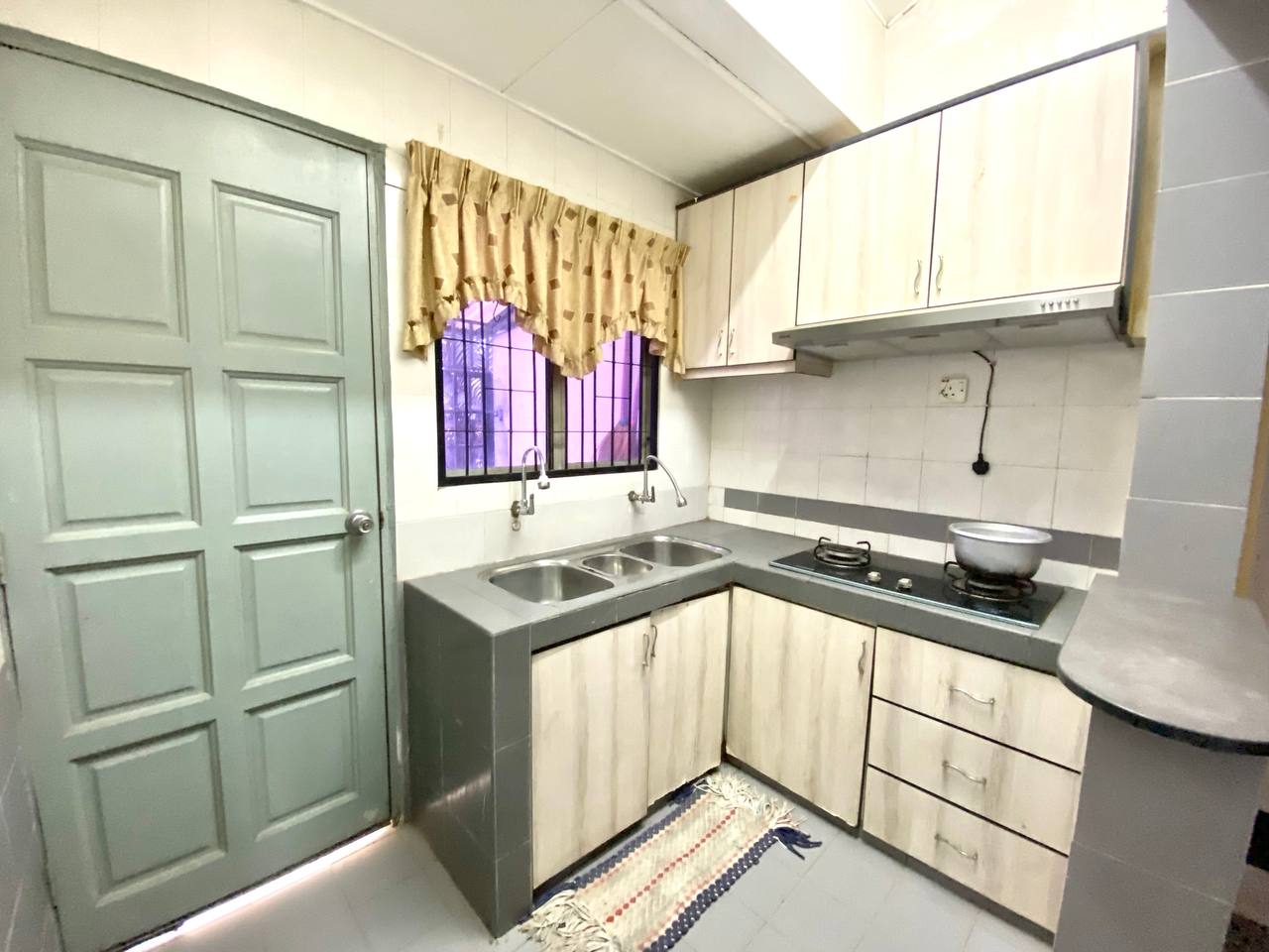 Double Storey Terrace Seksyen U5 Subang Bestari - photo 13