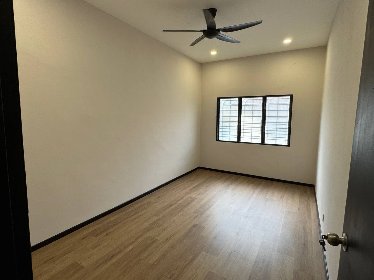 Double Storey Taman Wangsa Permai Kepong - photo 8