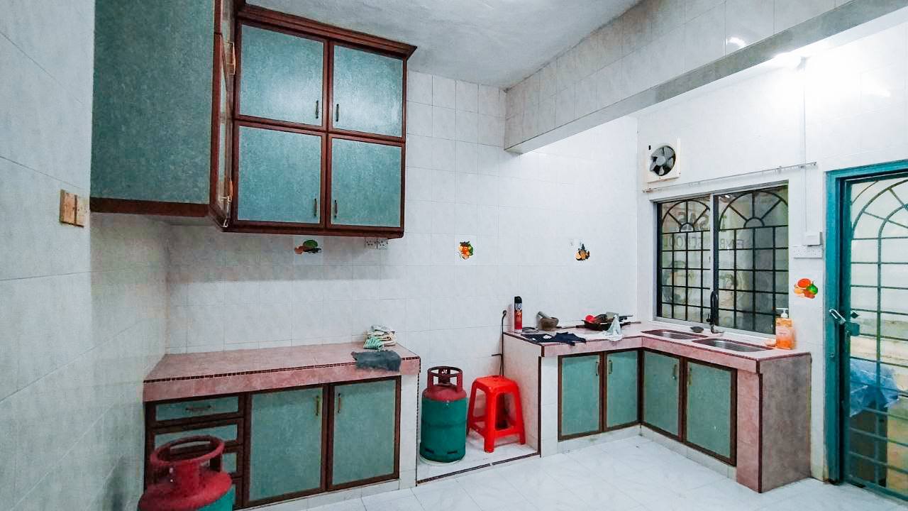 Double Storey Taman Mulia Jaya Ampang - photo 10
