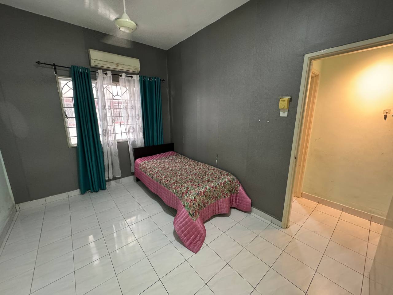 Partly Furnish Villa Lagenda Selayang - photo 7