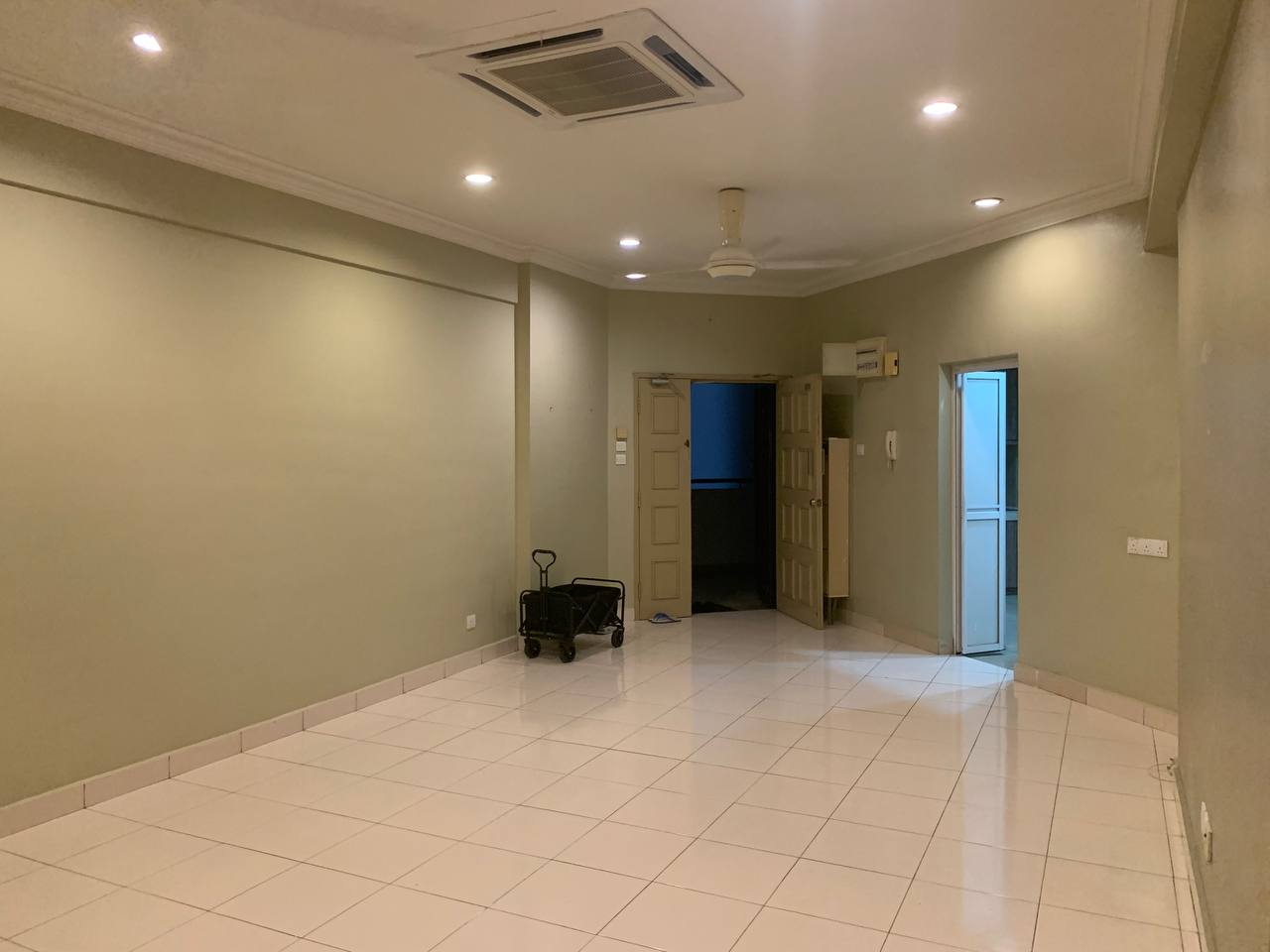 Low Level Villa Wangsamas Blok J Partly Furnish - photo 7