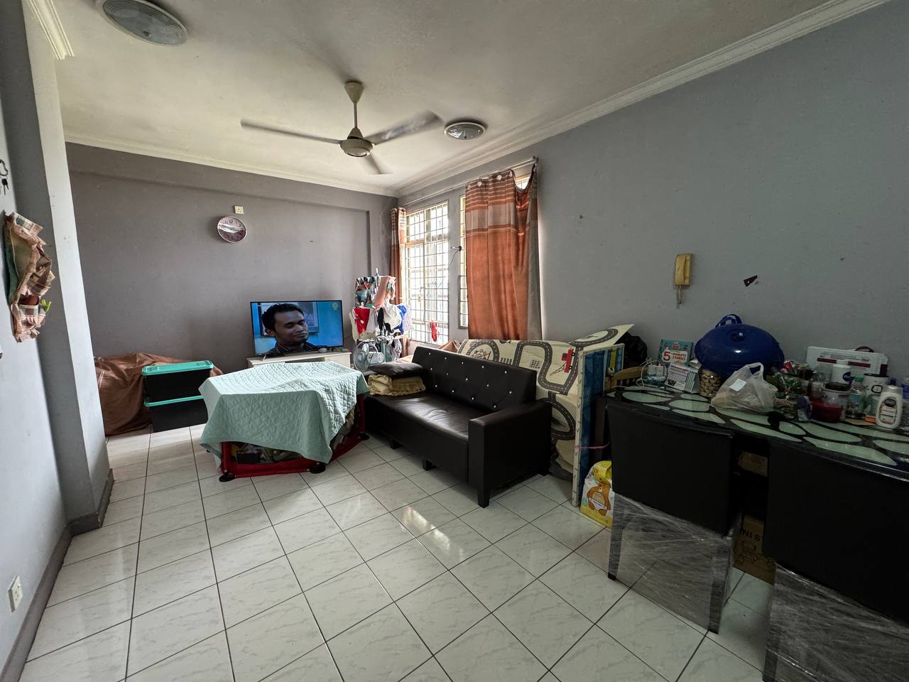 Elaeis 1 Bukit Jelutong Partly Furnish - photo 3