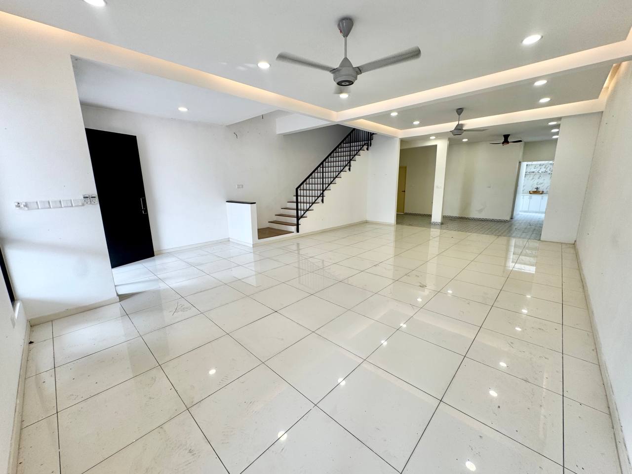 Double Storey Cahaya Alam Seksyen u12 - photo 6
