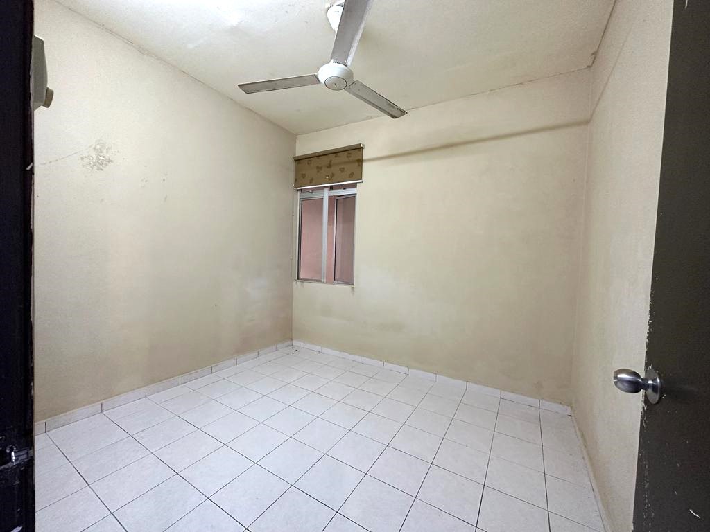 Townhouse Pinggiran Cempaka Ampang Groundfloor - photo 10