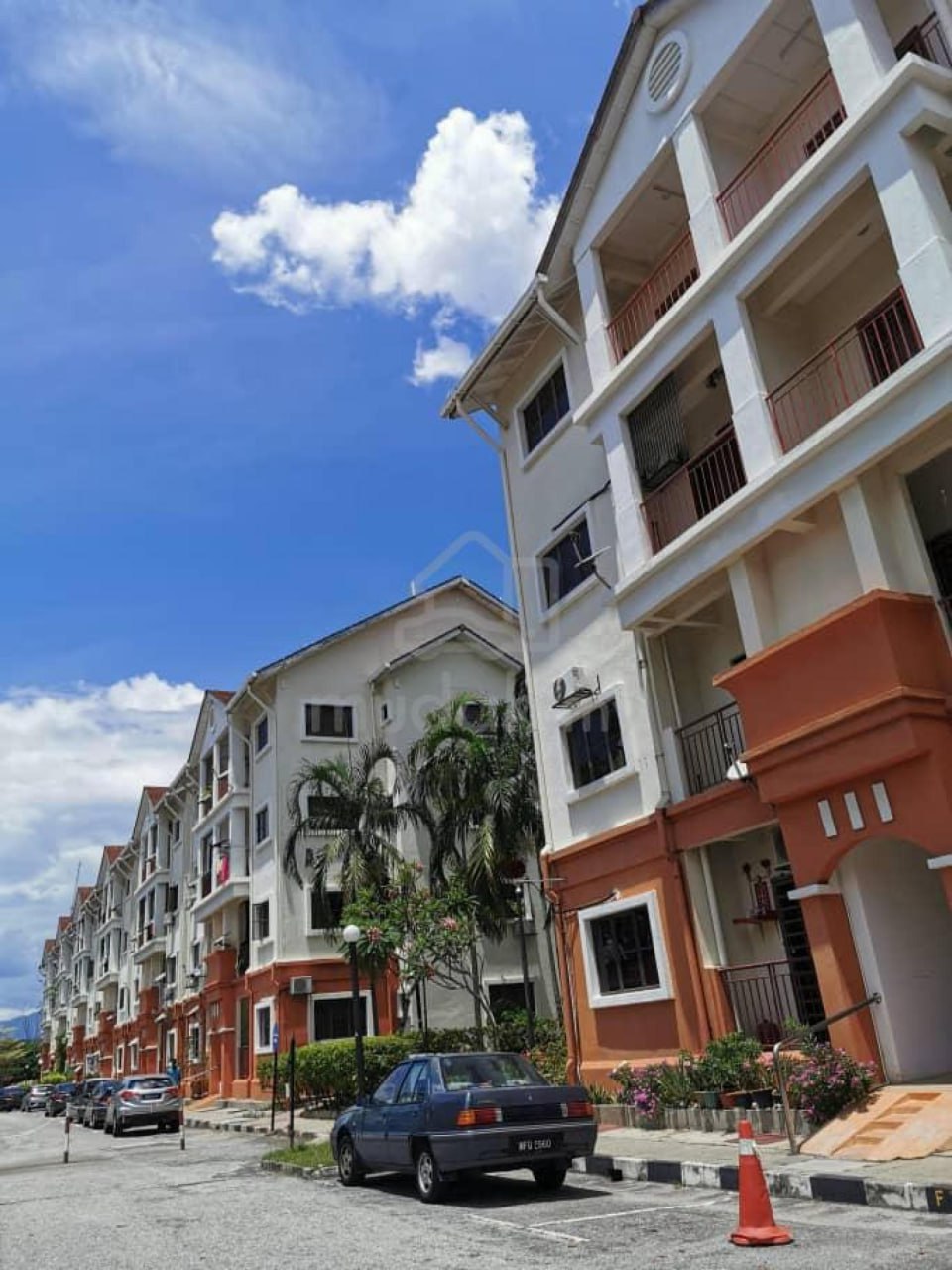 Level 1 Villa Danau Setapak Partly Furnish - photo 2