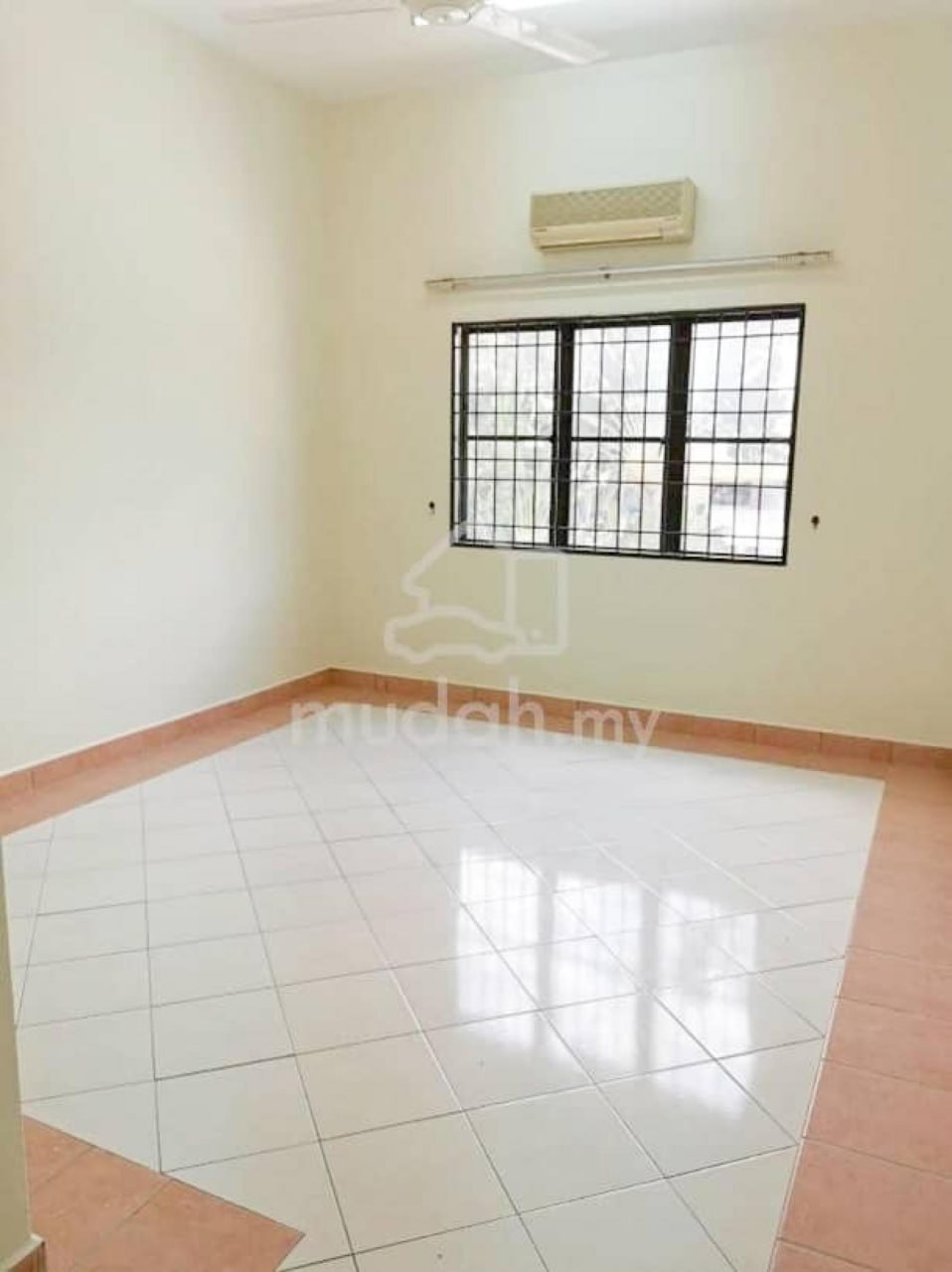 Level 1 Villa Danau Setapak Partly Furnish - photo 7