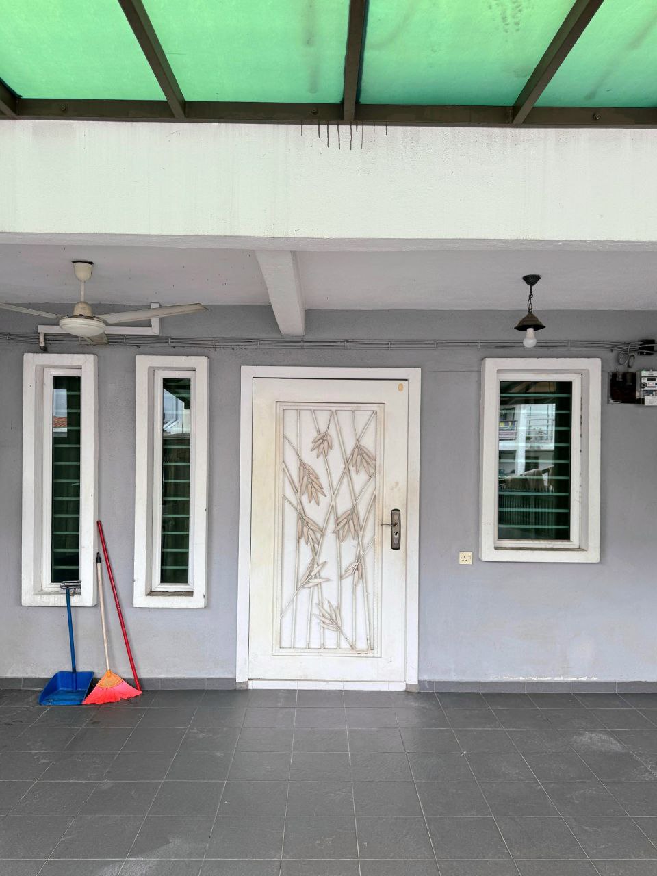 Double Storey Low Cost Ss 19 Subang Jaya - photo 2