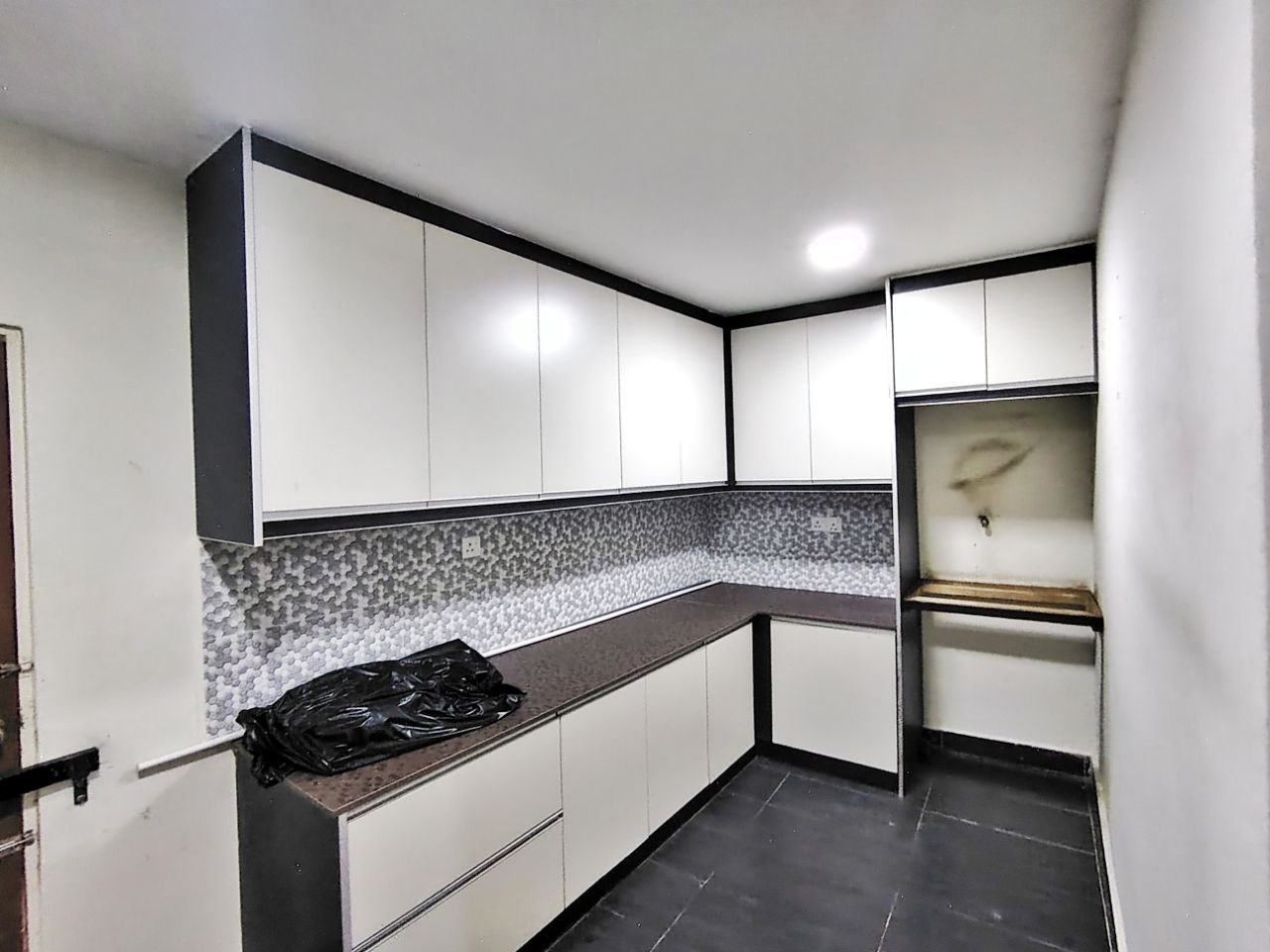 Single Storey Lembah Keramat 5c Intermediate - photo 7