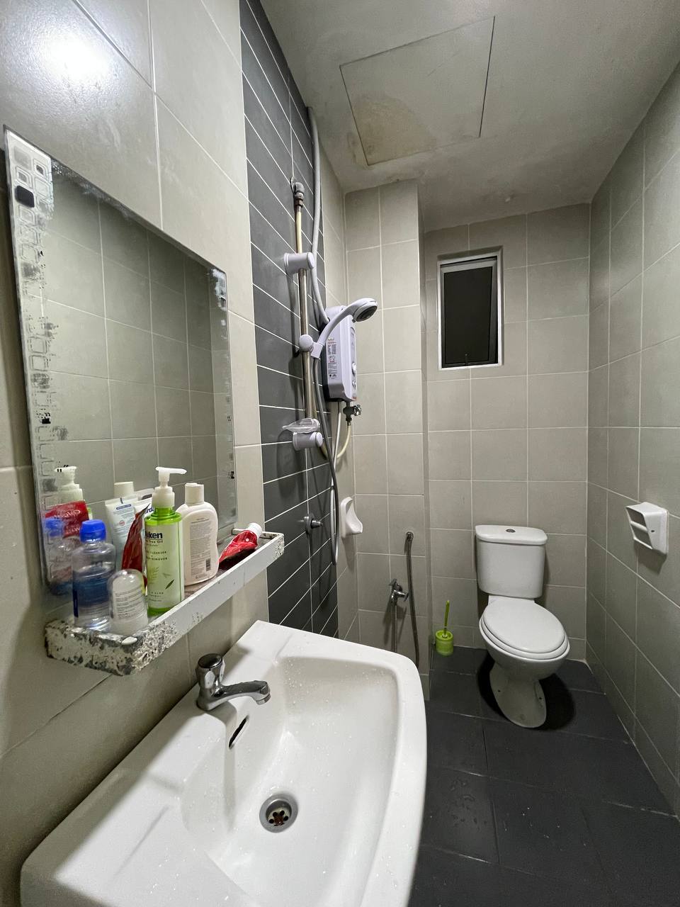 Fully Furnish Pangsapuri Damai Seksyen 25 Shah Ala - photo 12