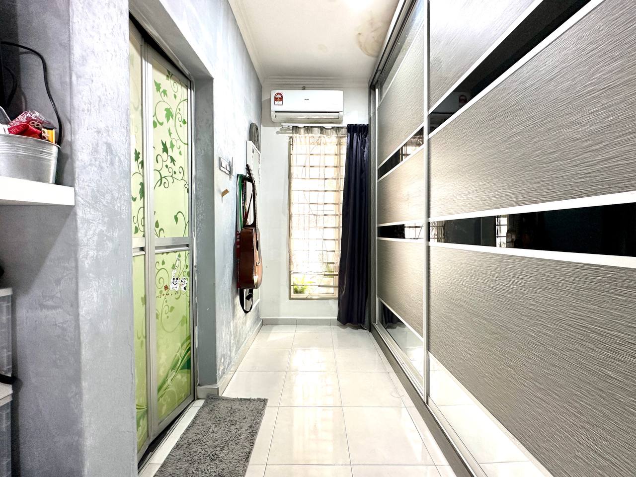 Single Storey Seksyen 11 Shah Alam Partly Furnish - photo 6