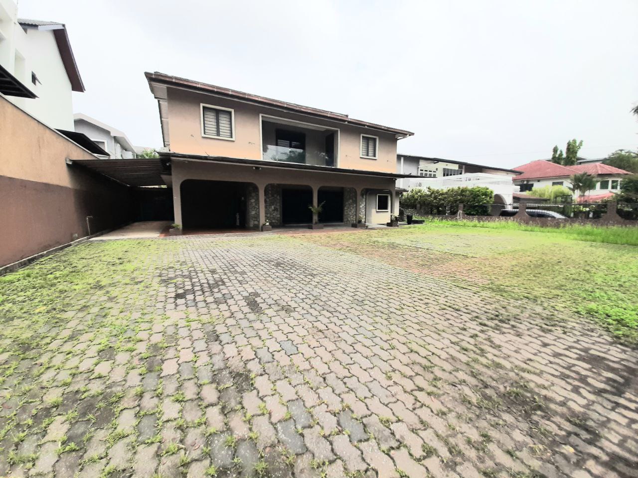 Double Storey Bungalow Seksyen 14 Pj - photo 2