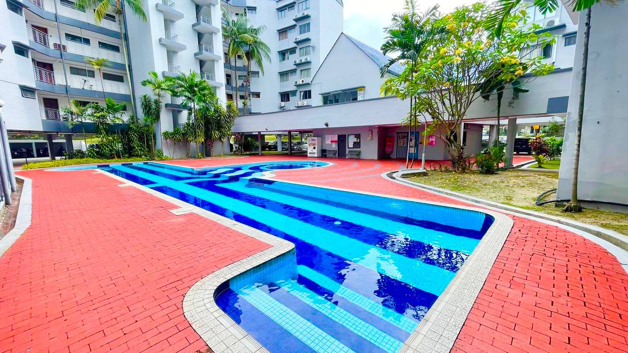 The Palladium Condo Jalan Gurney Partly Furnish - photo 2