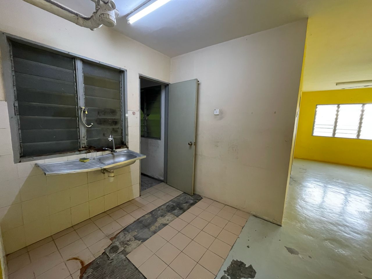 Taman Selayang Mulia Pangsapuri Mawar Basic Unit - photo 7