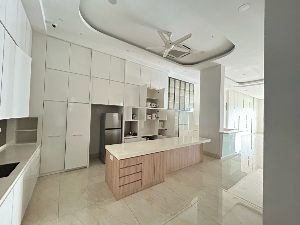 Two Storey Bungalow Country Heights Damansara - photo 13