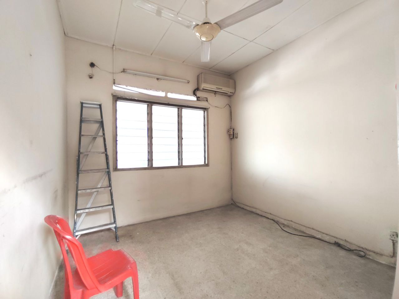 Single Storey Taman Sri Segambut Basic Unit - photo 7