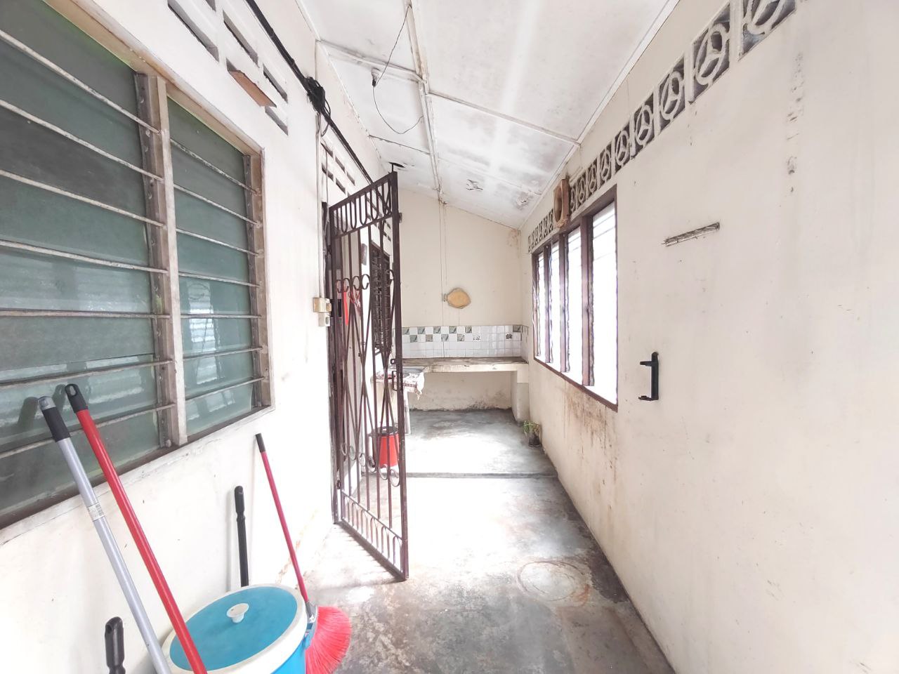 Single Storey Taman Sri Segambut Basic Unit - photo 9