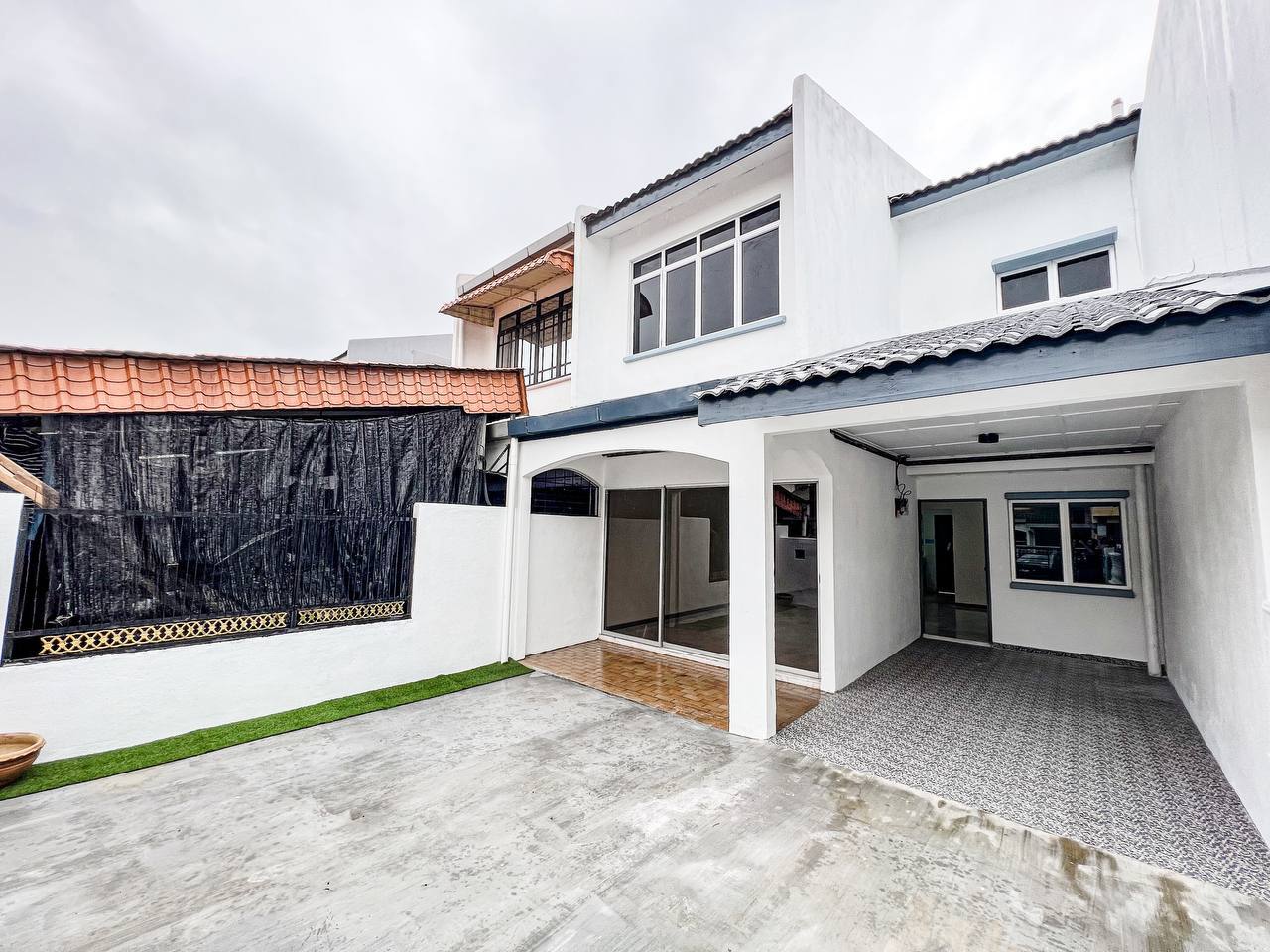 Double Storey Inter Taman Kinrara 2 Puchong - photo 4