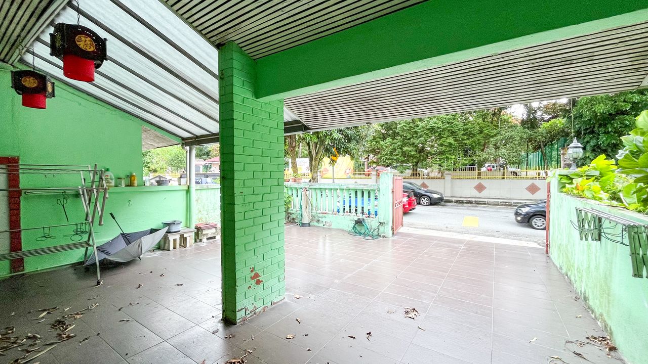 Single Storey ttdi Haji Openg Near Kiara Park - photo 2