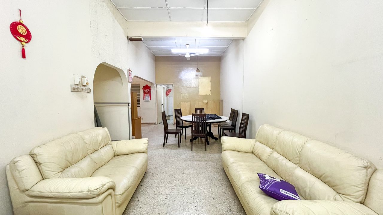 Single Storey ttdi Haji Openg Near Kiara Park - photo 3