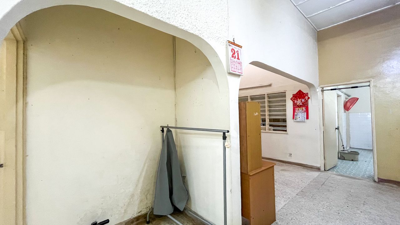 Single Storey ttdi Haji Openg Near Kiara Park - photo 4