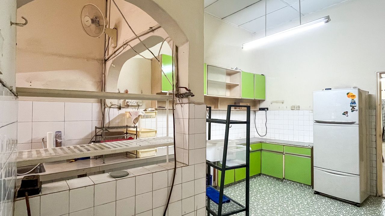 Single Storey ttdi Haji Openg Near Kiara Park - photo 12