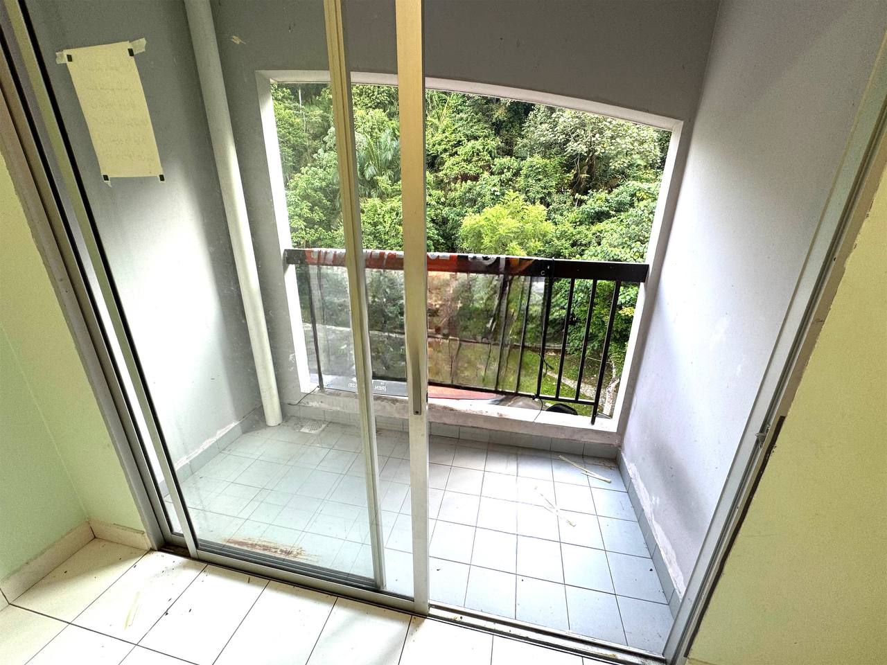 Crystal Tower Bukit Indah Ampang Partly Furnish - photo 2