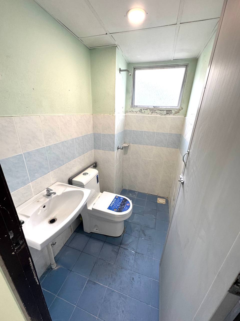 Crystal Tower Bukit Indah Ampang Partly Furnish - photo 10