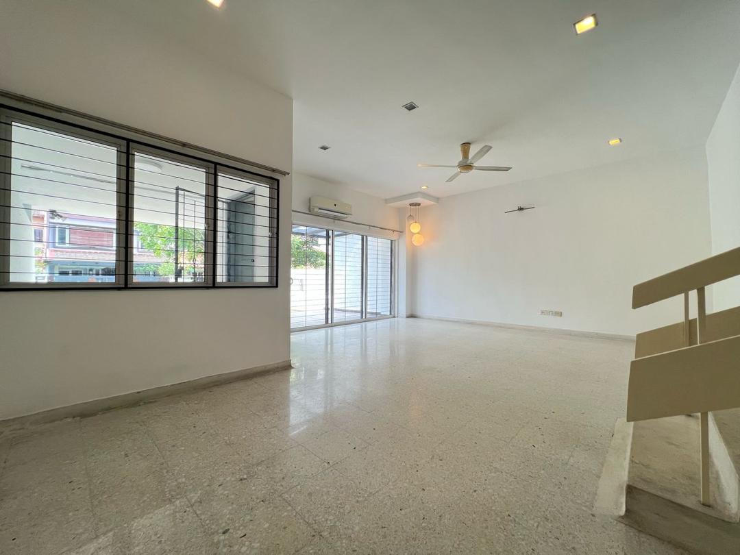 Double Storey Rahim Kajai Partly Furnish - photo 2