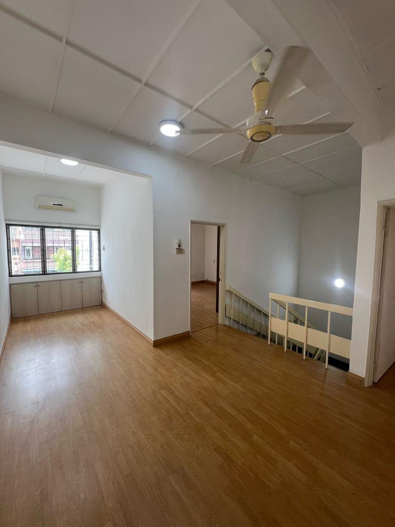 Double Storey Rahim Kajai Partly Furnish - photo 12