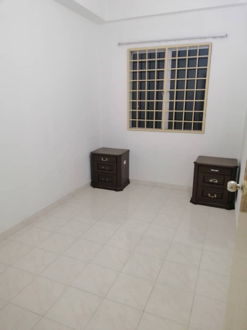 Greenpark Condo Blok AB Taman Yarl - photo 13