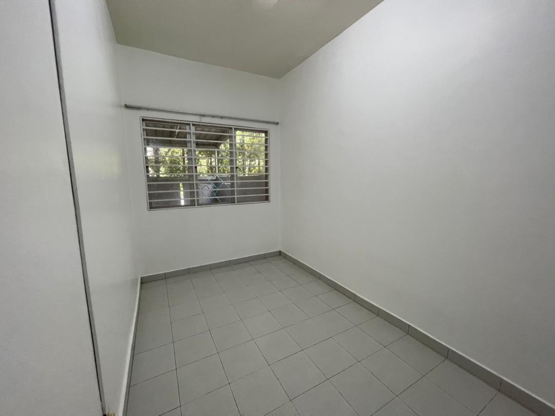 Double Storey Inter Desa Alam Jalan Pegaga Basic U - photo 5